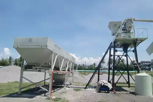 Skip hoist small concrete batch plant